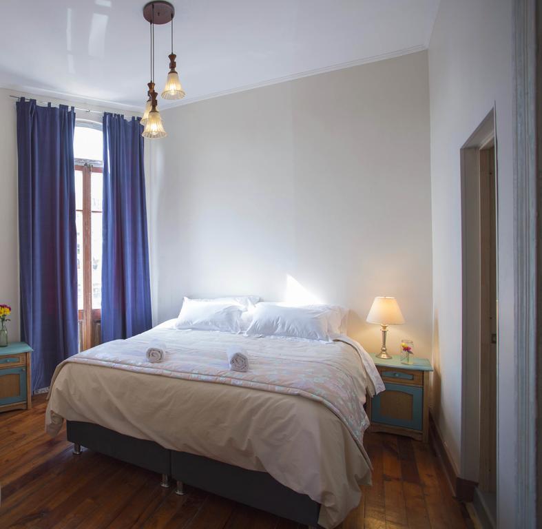 Casa Lastra Hostel فالبارايسو المظهر الخارجي الصورة