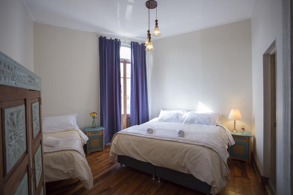 Casa Lastra Hostel فالبارايسو المظهر الخارجي الصورة
