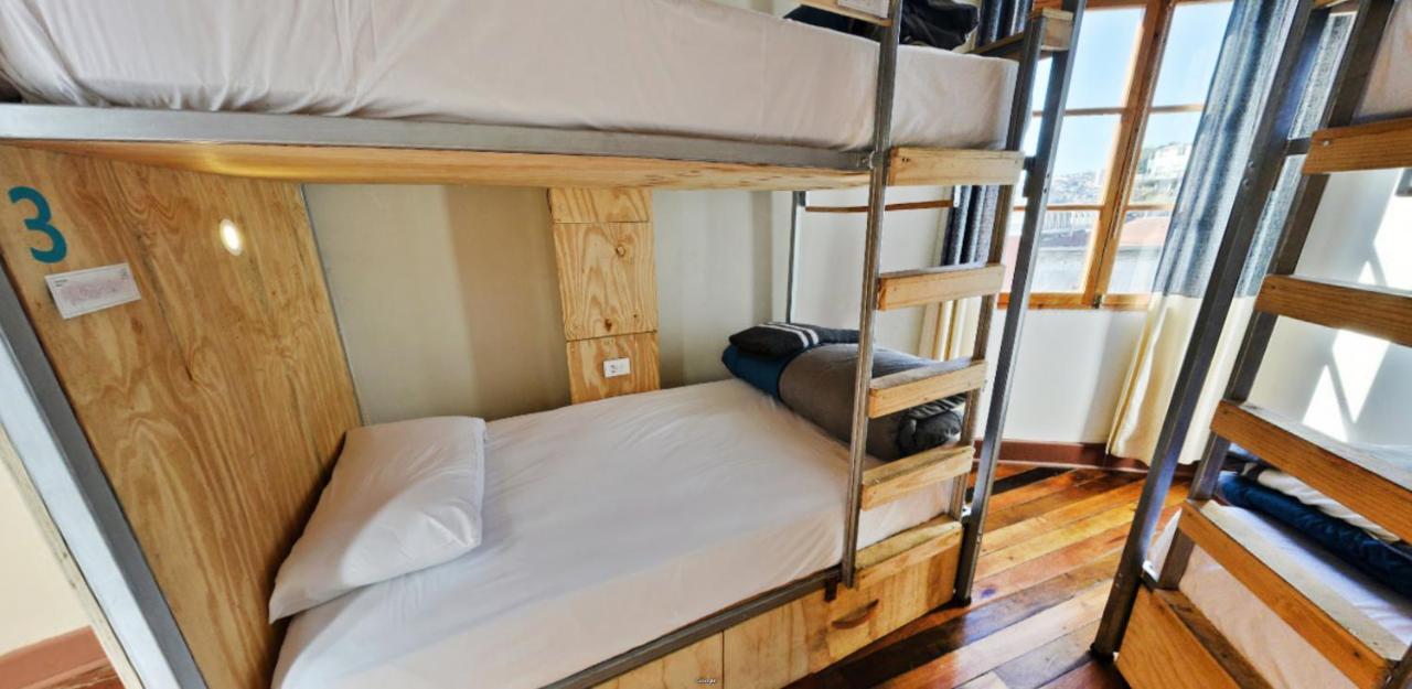 Casa Lastra Hostel فالبارايسو المظهر الخارجي الصورة