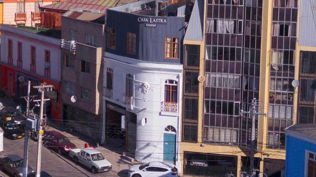 Casa Lastra Hostel فالبارايسو المظهر الخارجي الصورة